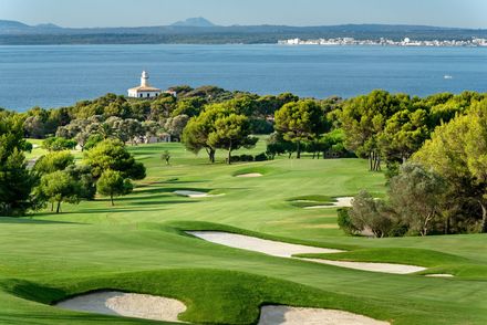 Alcanada Golf: A Gem on the Bay of Alcudia